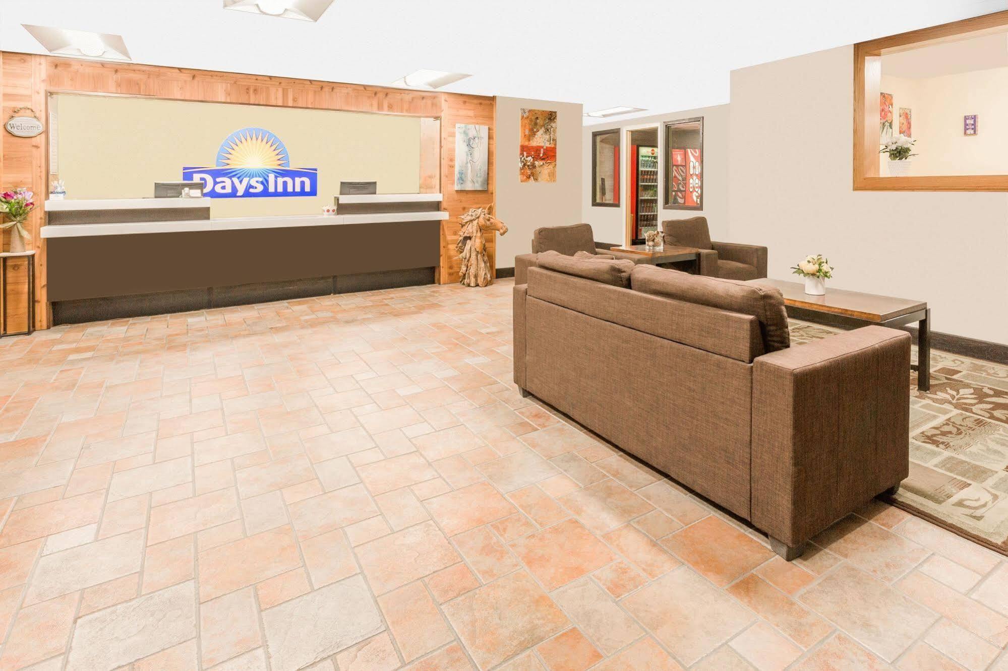 Scottsbluff Inn エクステリア 写真