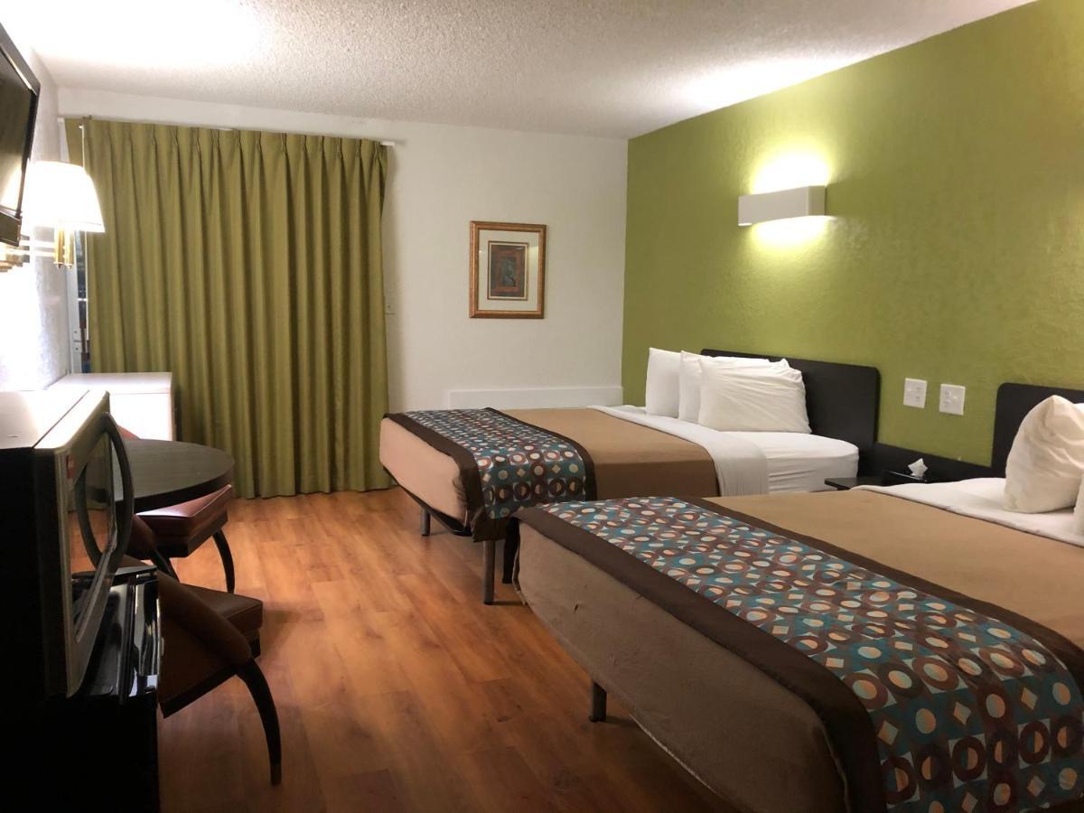 Scottsbluff Inn エクステリア 写真