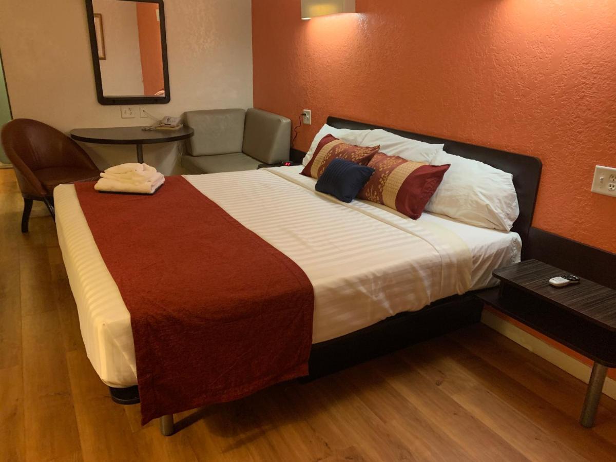 Scottsbluff Inn エクステリア 写真