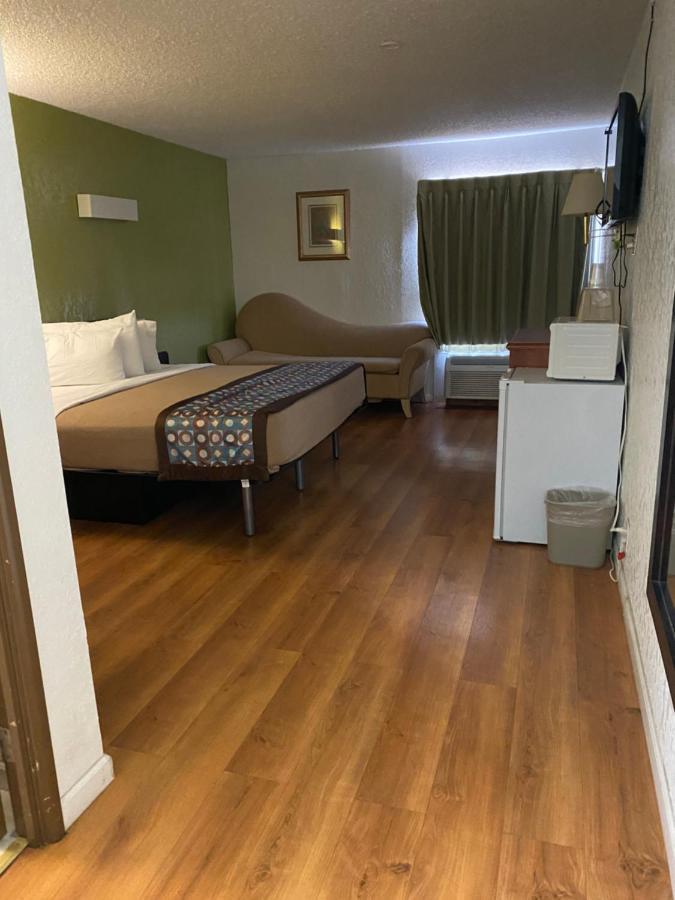 Scottsbluff Inn エクステリア 写真